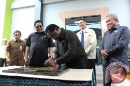 Resmikan IPAL Tanah Laut