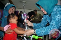 LOMBA  BAYI SEHAT INDONESIA