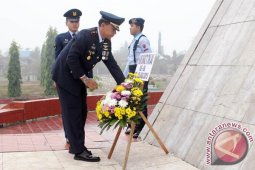 ZIARAH MAKAM PAHLAWAN