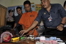 Perampok Spesialis Vila Ditangkap