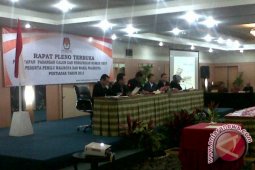 Ribuan Simpatisan Hadiri Penetapan Nomor Pilwako Pontianak