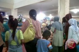 Plaza Kandilo Grogot Dipadati Pengunjung