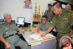 Gubernur: Pejabat Harus Selalu Koreksi Kinerja