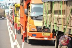 Pemerintah akan tindak tegas kendaraan muatan berlebih