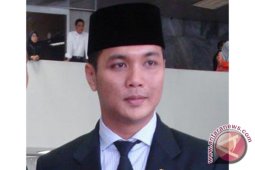 Hadirkan Empat Caleg Pusat
