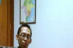 Sidang Perdana Gugatan SP3 Awang Faroek Ditunda