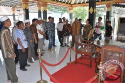 JURU PELIHARA BUDAYA