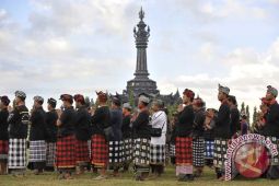 Pecalang Turut Amankan Lebaran