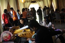 Avilla Gelar Donor Darah