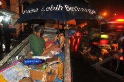 "Manusia gerobak" menjamur pada malam takbiran