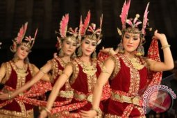 Tari Golek Bawaraga