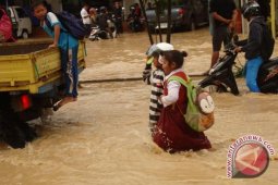 Darlis: Mari Bijak pada Lingkungan