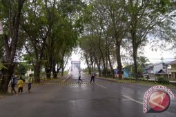 Artikel - Ketika Jembatan Kapuas I Bergoyang