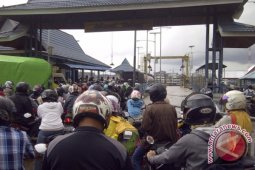Dishubkominfo Pontianak Imbau Masyarakat Manfaatkan Jasa Feri