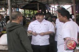 Hersan-Ismail Kunjungi Pasar Tradisional Pontianak
