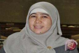Qomariyah: Bentuk Agen Elpiji Plat Merah