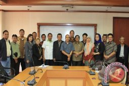 Persoalan Makin Berlarut Karena PT KN Tak Hadir