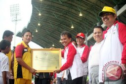 PRASASTI YAYASAN REAL MADRID