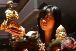 Pameran Berbagai Benda Kuno