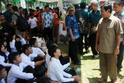 Bupati Bogor janjikan ujian kesetaraan gratis
