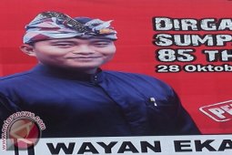 Caleg PDIP Manfaatkan Galungan Untuk Bersosialisasi