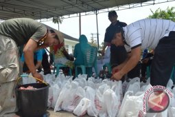 Panitia kurban diminta tidak gunakan plastik hitam