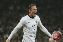 Rooney dan Gerrard Kirim Inggris ke Brazil