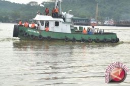 Korban kapal tenggelam masih dalam pencarian
