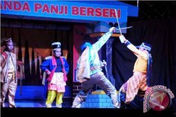 Seni Mamanda Meriahkan Ajang Koetai Tempoe Doeloe