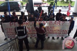 ARKB Desak Transparansi Pejabat Kalbar ke Amerika Serikat