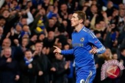 Torres Antar Chelsea Kalahkan City