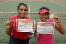 Juara Ganda Putri ITF Junior