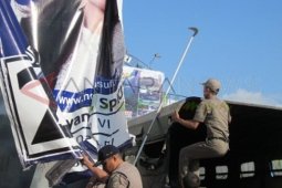 Tertibkan Alat Peraga Kampanye