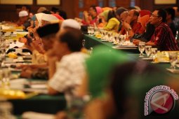 SIMAK MATERI KONGRES