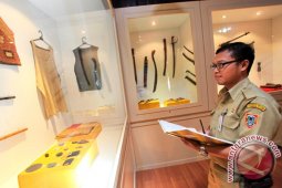 DATA KOLEKSI MUSEUM