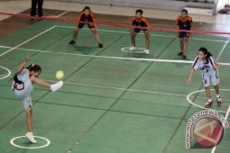 TAKRAW KELOMPOK UMUR