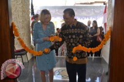 AS Dirikan Pusat Informasi Pendidikan di Denpasar