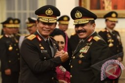 Pelantikan Kapolri Komjen Pol Sutarman
