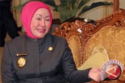 Ratu Atut Diduga Menguasai 175 Proyek di Banten