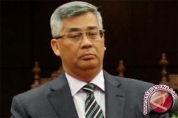 MAJELIS KEHORMATAN MK UMUMKAN DUGAAN PELANGGARAN AKIL