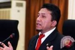 Menkominfo Berikan Penghargaan ICT Pura dan AKUSO