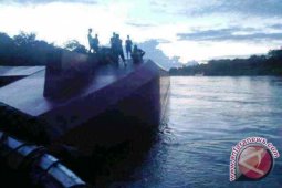 Korban Tewas Ponton Terbalik Jadi Empat Orang