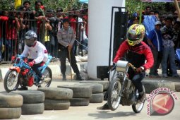 Ratusan Pebalap Turun di Kejuaraan Drag Bike Tenggarong