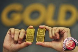 Harga emas turun ke titik terendah dalam sebulan