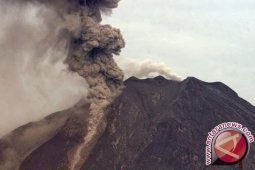 Status Gunung Sinabung naik jadi Awas