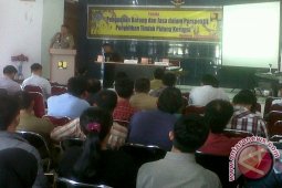 Kapolres Landak Ajak Masyarakat Awasi Pengucuran Uang Negara