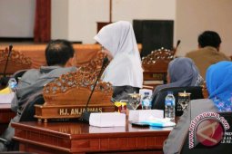 Sembilan Anggota DPRD Tidak Hadiri Rapat Paripurna