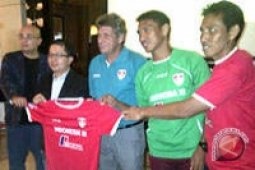 Mitra Kukar Uji Coba ke Spanyol