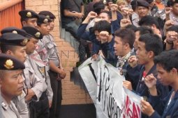 Unjuk Rasa Mahasiswa