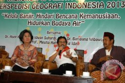 Diskusi dan Peluncuran Buku Ekspedisi Geografi Indonesia